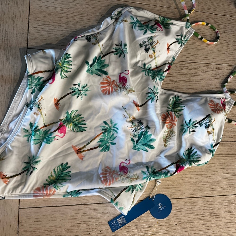 Cupshe Tropical Print One Piece Swimsuit - White and Green